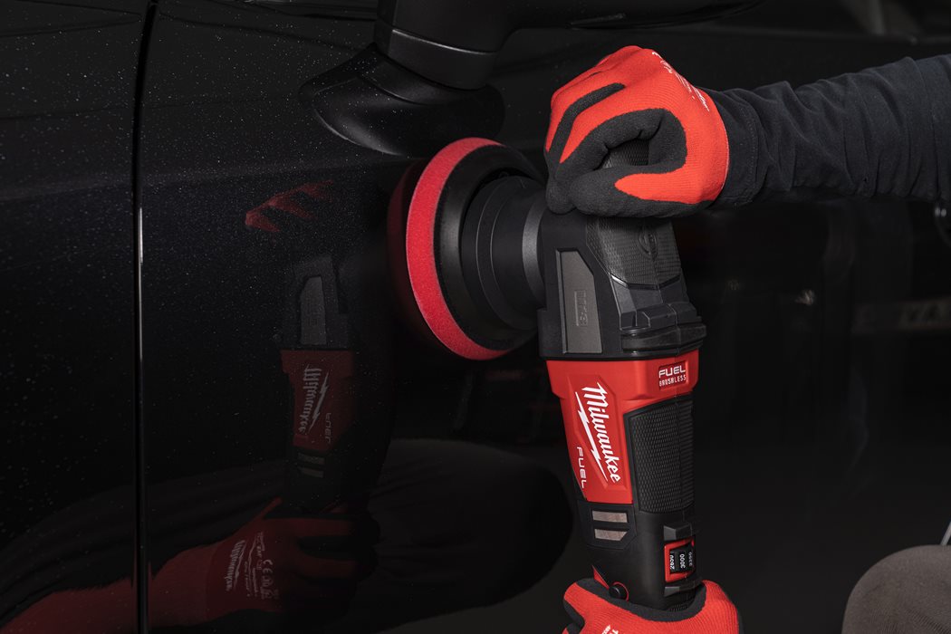 Milwaukee M18 FROP15-0X Akku-Exzenter-Polierer ohne Akku/Lader in HD-Box