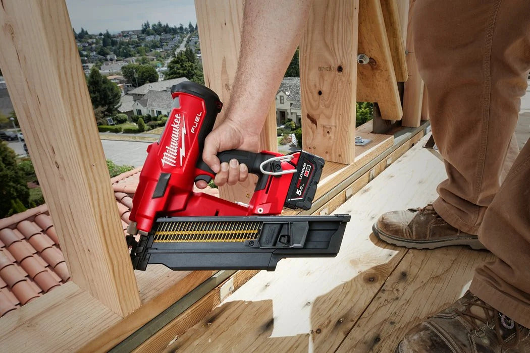 Milwaukee M18 FFN21-0C FUEL Akku-Nagler ohne Akku/Lader im Transportkoffer (4933478993)