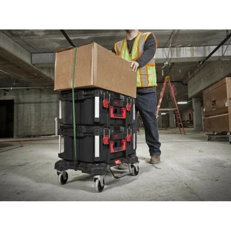 Milwaukee® Packout Rollbrett mit bis zu 113 kg Nutzlast und Feststellbremse
