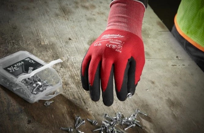 Milwaukee Schnittschutzhandschuhe Klasse 1/A fuer Konstuktionstätigkeiten