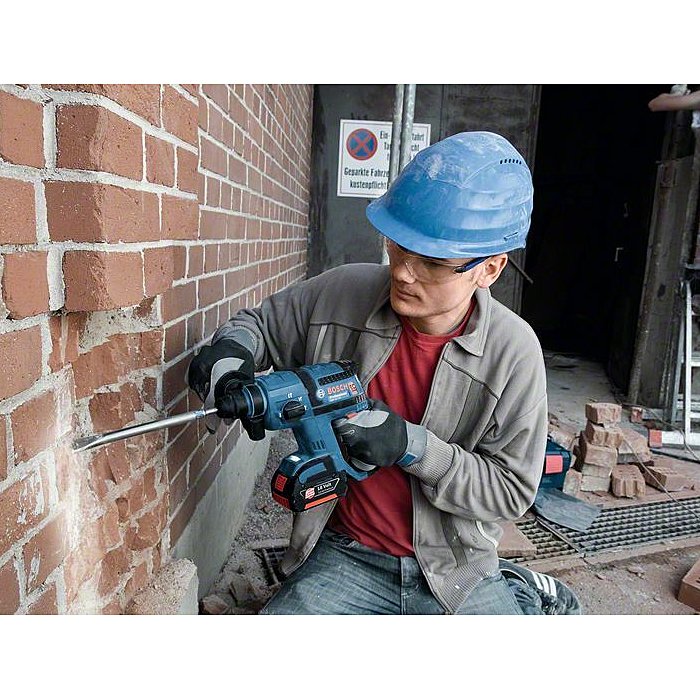 Bosch Professional GBH 18V-EC Akku-Bohrhammer SDS plus 1.7 Joule ohne Akku/Lader in L-Boxx 136