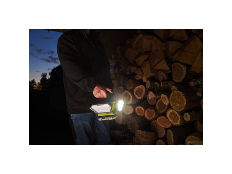 RYOBI R18L360-0 Akku-LED-Strahler-360° 3500 Lumen ohne Akku/Lader (5133006429) 