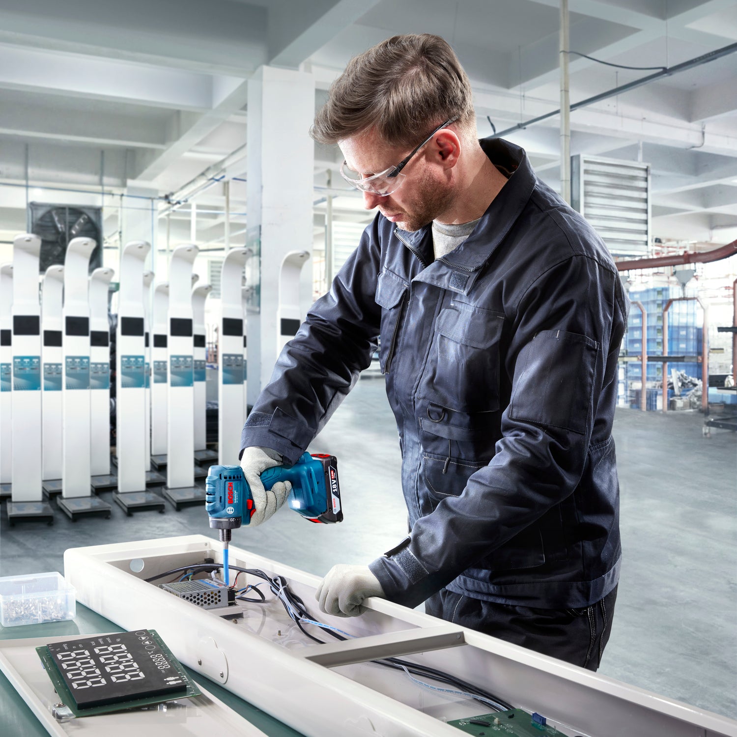 Bosch Professional ISR 18V-30 PHX Akku-Industriebohrschrauber Industrial (30 Nm, ohne Akku/Lader)