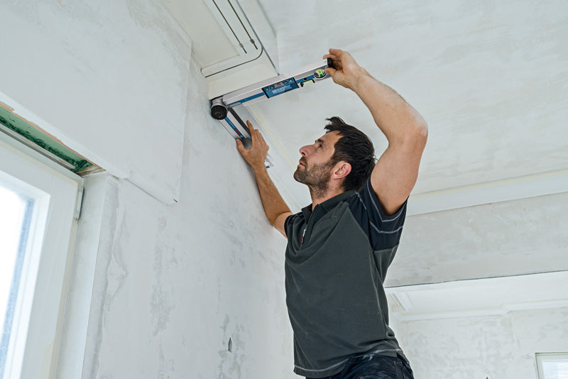 Bosch Winkelmesser GAM 220 MF (Schenkellänge: 40 cm, Messbereich: 0° - 220°, Ermittlung von Gehrungswinkeln)