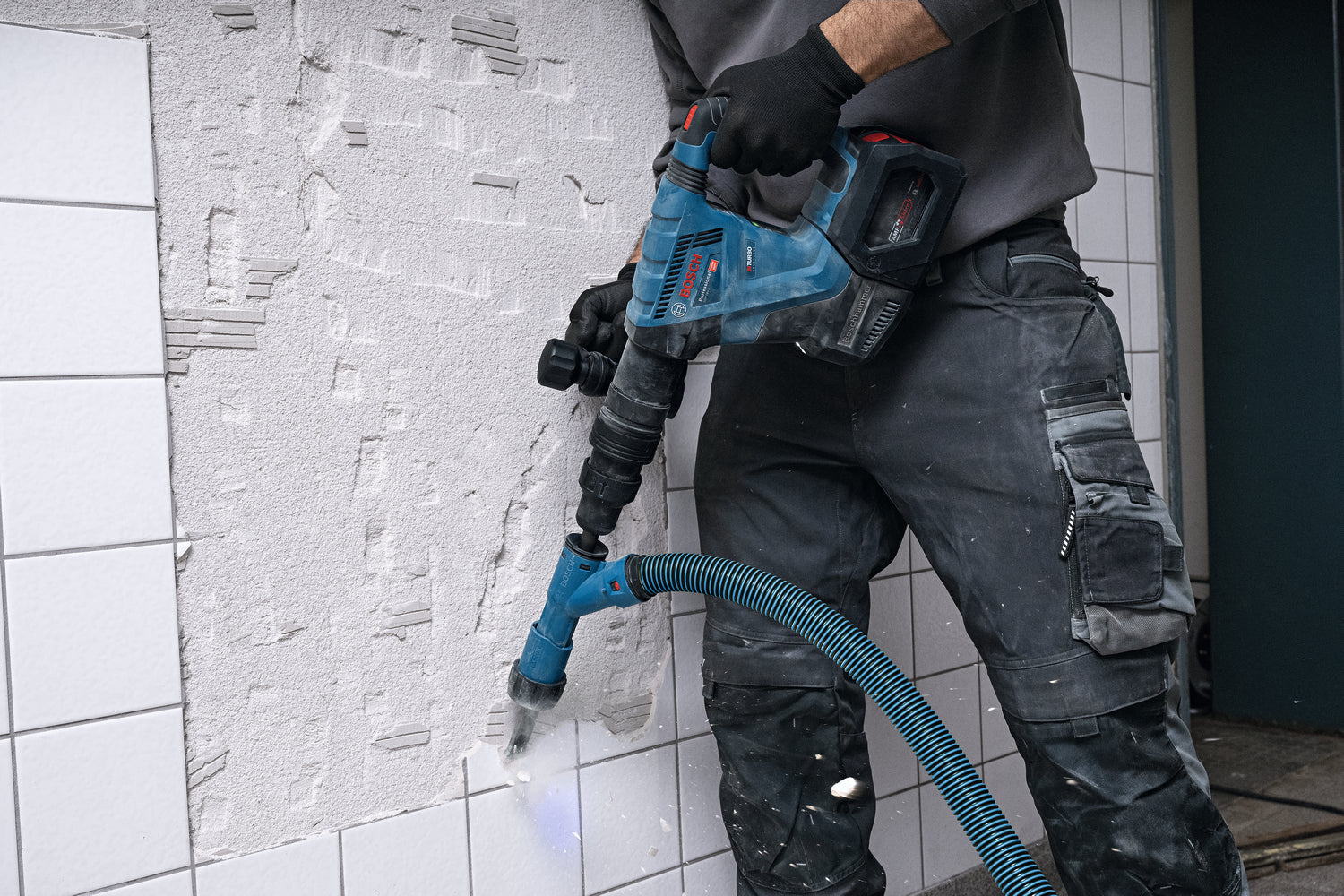 Bosch Akku-Schlaghammer GSH 18V-5 (Solo in XL-BOXX, SDS max Abbruchhammer, 8,5 J Schlagenergie)