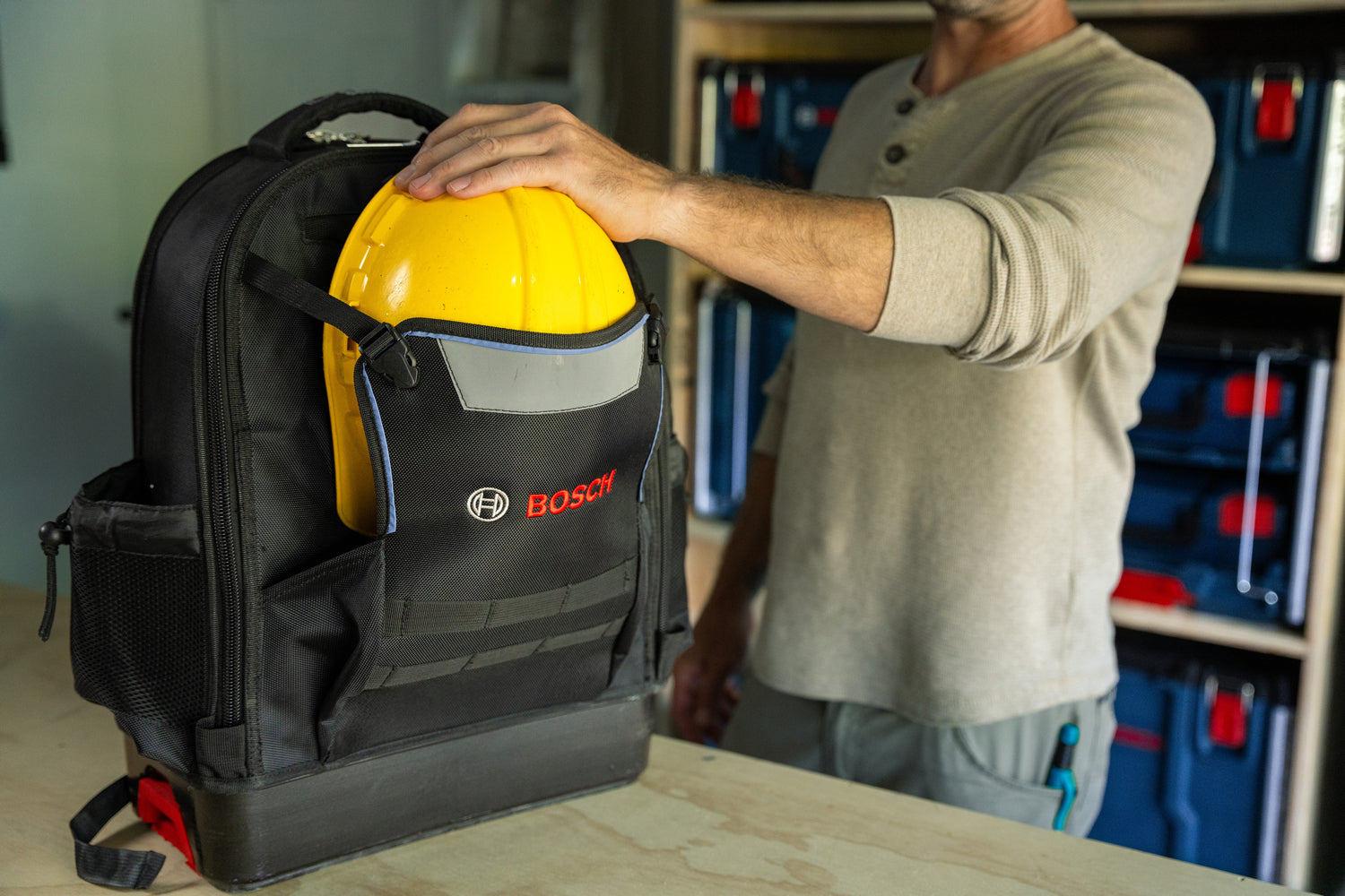 Bosch L-BOXX Contractor Backpack (Werkzeugrucksack, 210 x 391 x 500 mm, volle Kompatibilität mit L-BOXX & ProClick System)