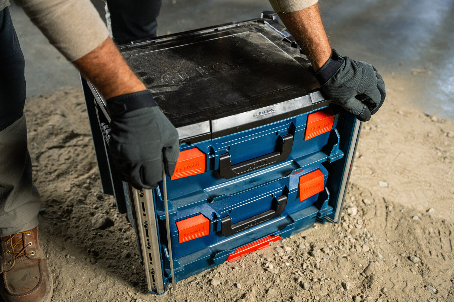 Bosch L-BOXX Contractor Rack 2 (Platz für 2 L-BOXXen, 432 x 559 x 476 mm, volle Kompatibilität mit L-BOXX & ProClick System)