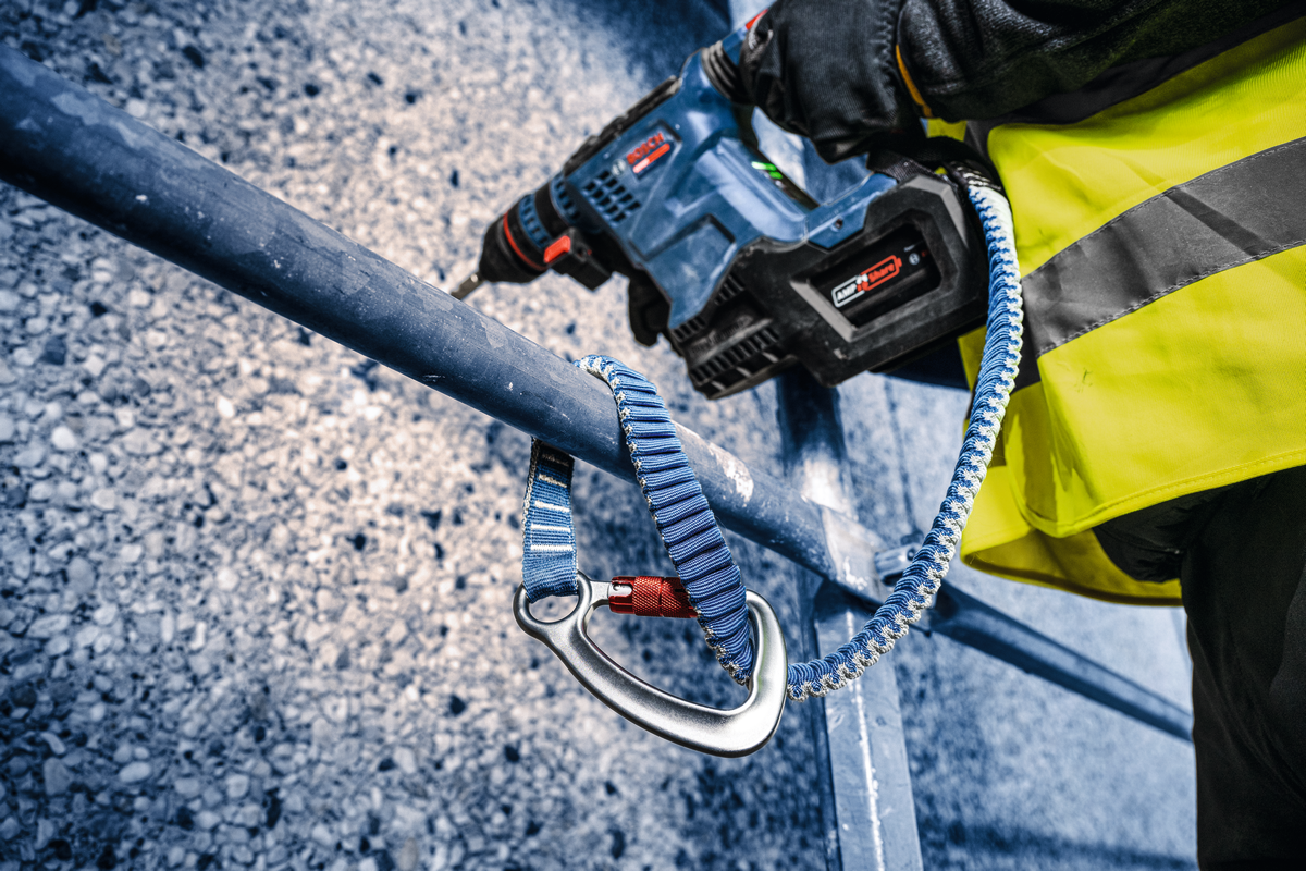 Bosch EXPERT Akku-Bohrhammer EXBH18V-32F (SDS plus, Schlagenergie: 4,5 J, optimaler Bohr-Ø: 10-20 mm, ohne Akku in XL-BOXX)