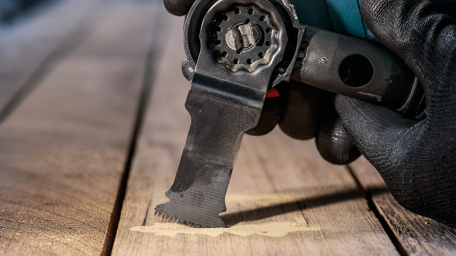 Bosch PRO Tauchsägeblatt AIZ 32 BSPIB (Starlock, für Hartholz, Kunststoffbeschichtete Platten, 32 x 50 mm)