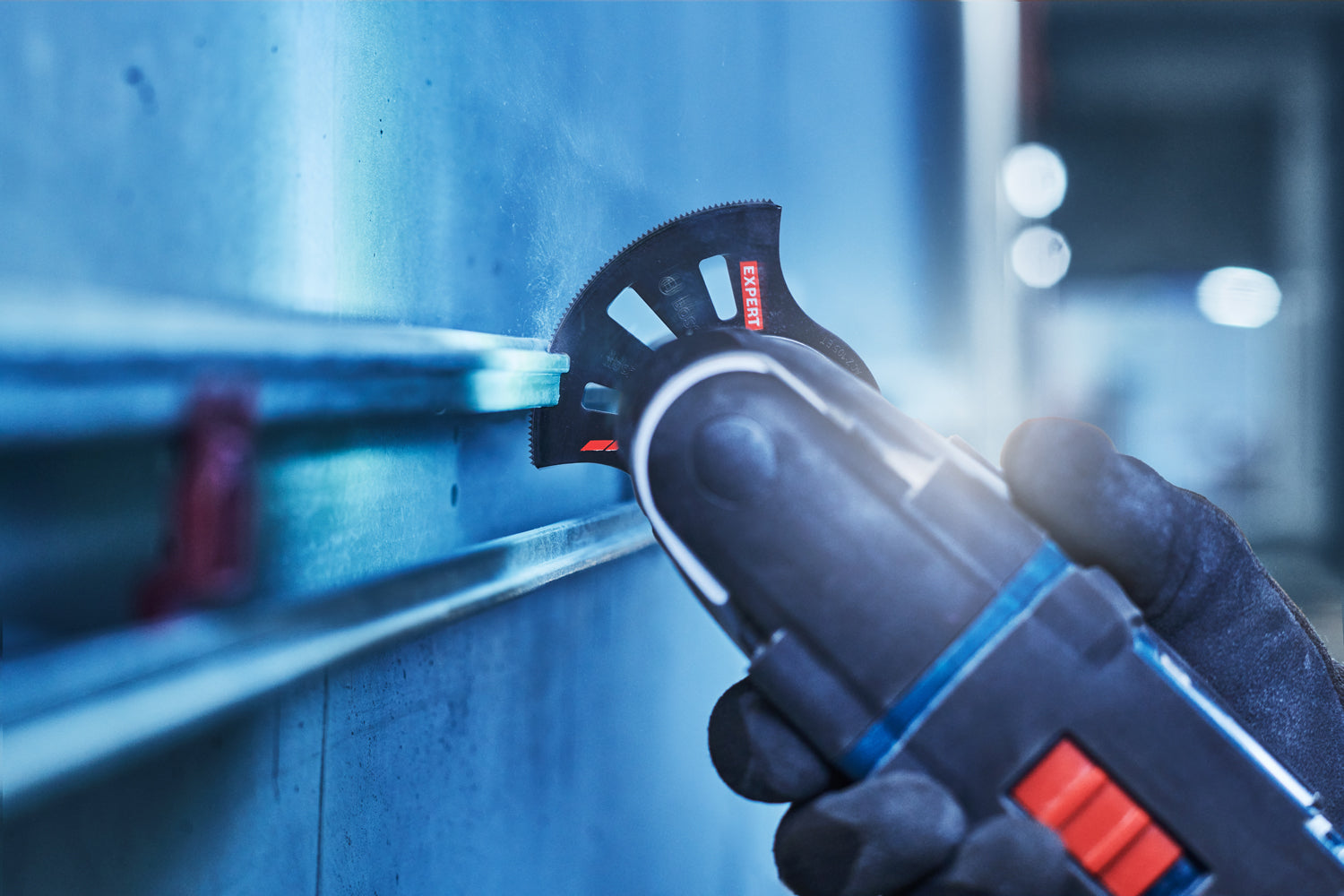 Bosch EXPERT Segmentsägeblatt ACZ 105 ET Multi Material (Starlock, für Faserkunststoffe GFK, CFK, Ziegelstein, 80 x 30 mm, Ø 105 mm, Carbide)