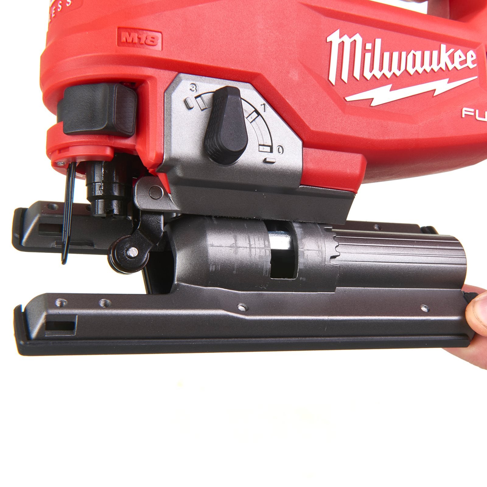 Milwaukee M18 FJS-0X Akku-Bügelgriffstichsäge (FUEL™, bis zu 32 m in 19 mm OSB, 5-stufige Pendelbewegung, ohne Akku in HD-Box)