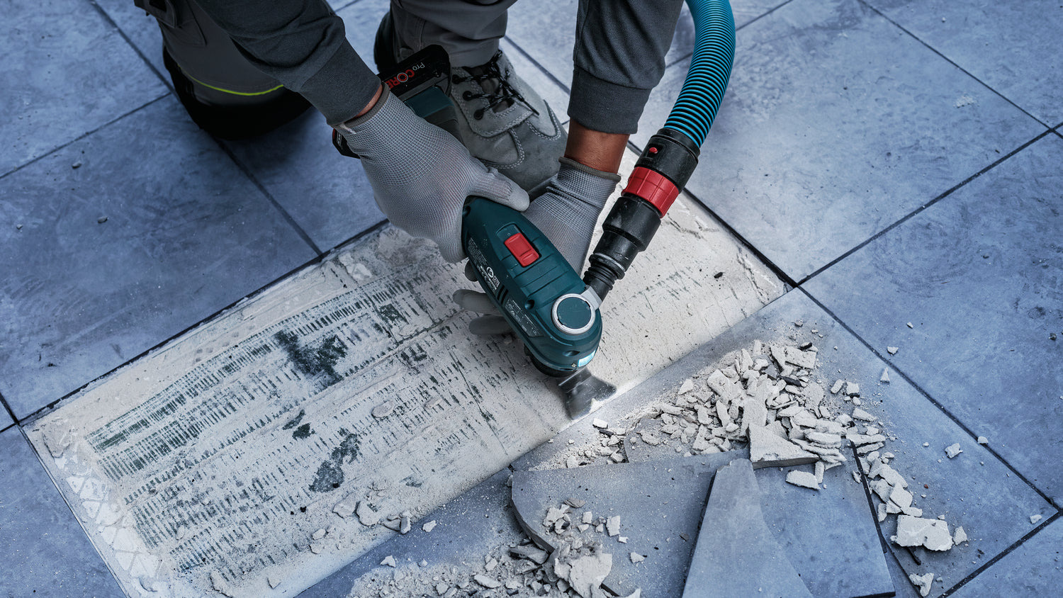 Bosch Schaber ATZ 52 SC starr (Starlock, HCS, Multi Material, Abschaben von Mörtel, Fliesenkleber und Teppichkleber, 52 x 26 mm)