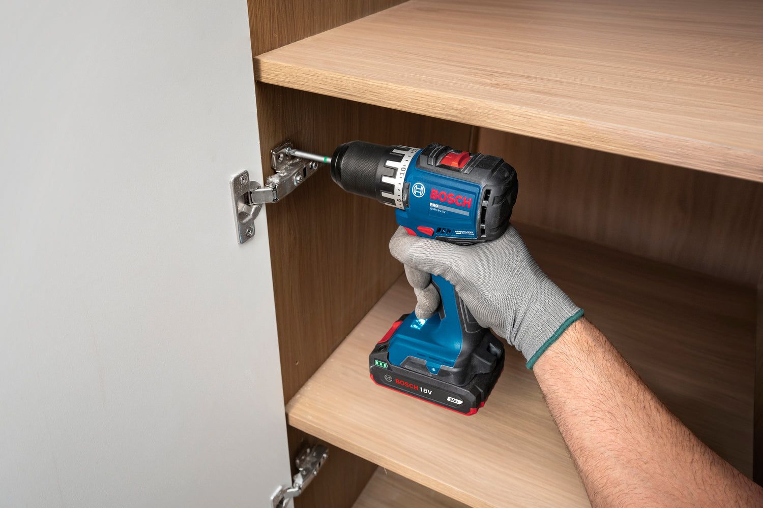 Bosch PRO Akku-Bohrschrauber GSR18V-52 (Max. Drehmoment: 70 Nm, Bohrfutter: 13 mm, Drehzahl: 500/1900 U/min, ohne Akku im Karton)