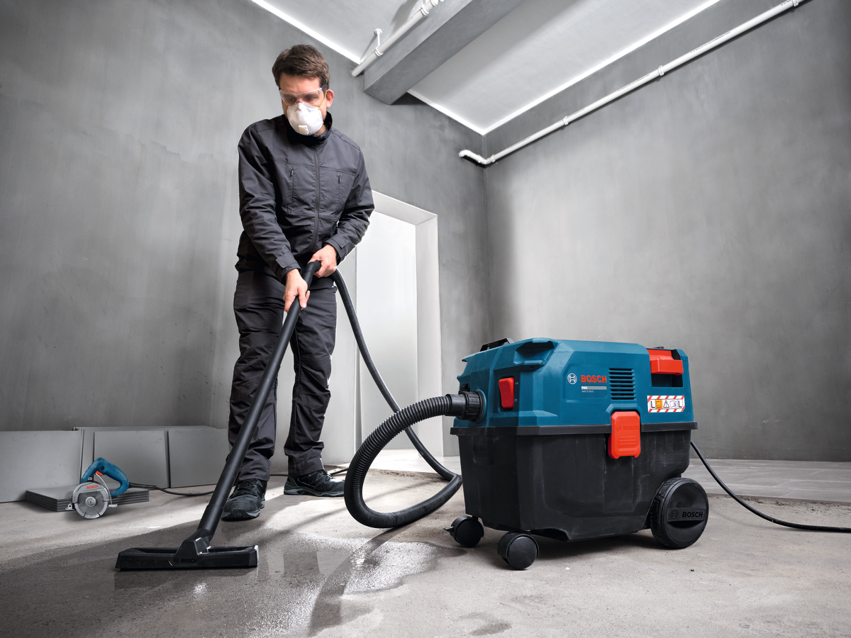 Bosch PRO Allzwecksauger GAS12-25LS (Staubklasse: L, Filterreinigung: SFC, Schutzart: IPX4, inkl. Zubehör)
