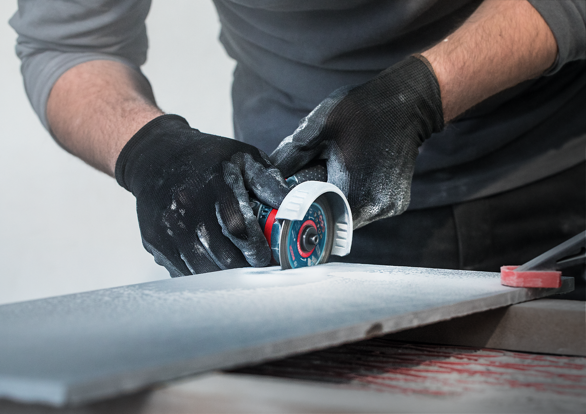 Bosch EXPERT Hard Ceramic Diamanttrennscheibe Ø 76 x 1,9 x 10 mm (für Mini-Winkelschleifer, Schneidet harte Fliesen & Stein)