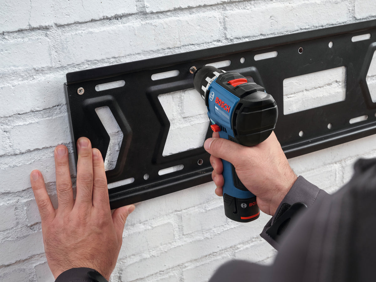 Bosch PRO GSR12V-31 Akku-Bohrschrauber (inkl. 2 x 2,0 Ah Akku, Ladegerät, L-BOXX 102)