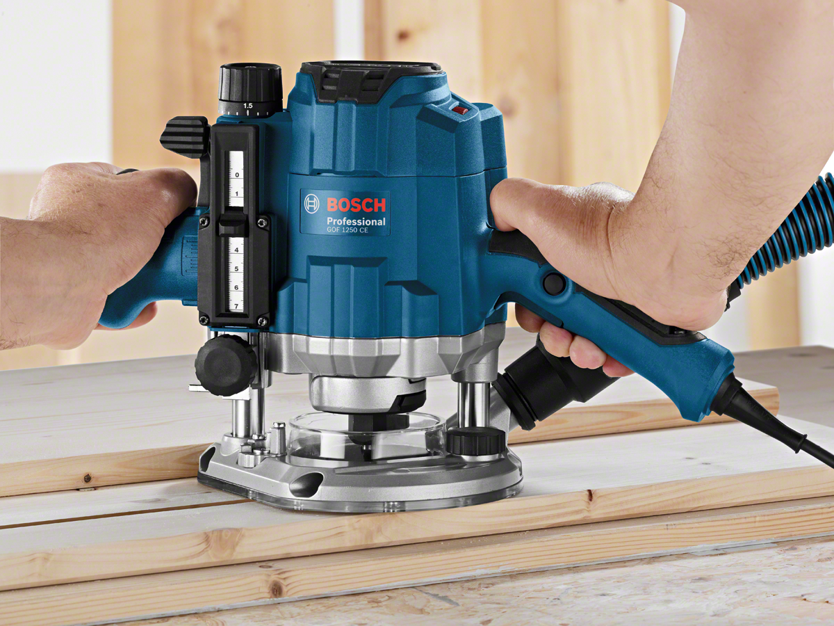 Bosch Professional GOF 1250 CE Präzisionsoberfräse 1250 W in L-Boxx 238