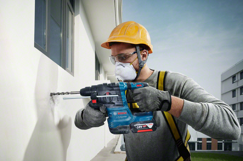 Bosch Professional GBH 18V-22 Akku-Bohrhammer SDS-plus 1.9 Joule ohne Akku/Lader (0611924000)