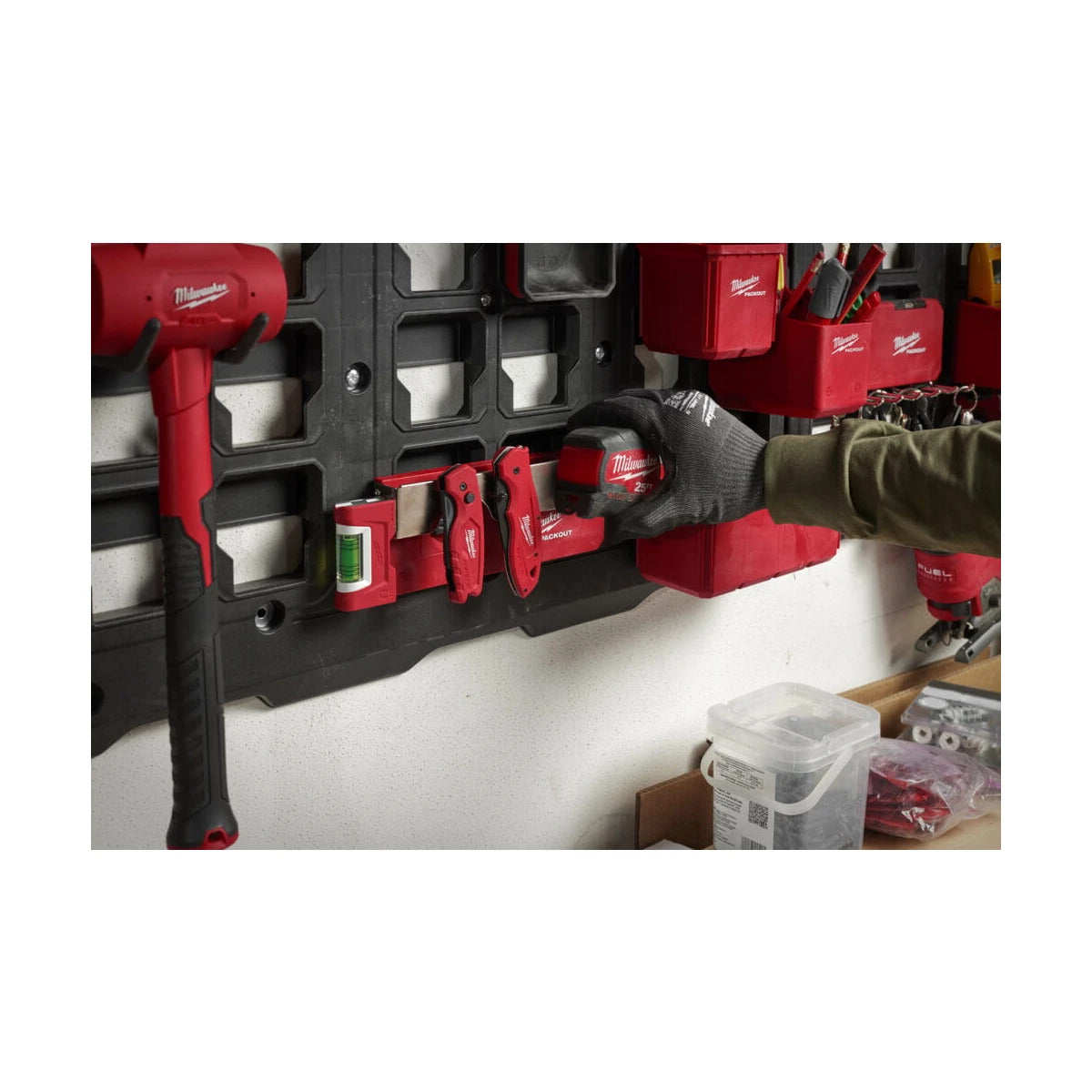 Milwaukee® Packout Gürtelclip-Halterung magnetisch zum befestigen von Messer, Maßbänder etc.