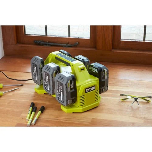 RYOBI RC18640 Ladestation 4.0 A Ladestrom für bis zu 6 18V Akkus im Karton