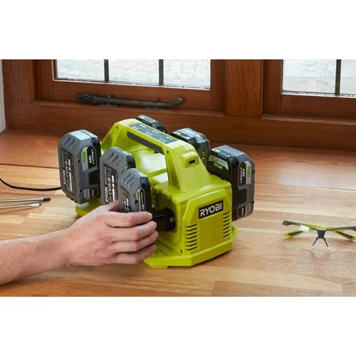 RYOBI RC18640 Ladestation 4.0 A Ladestrom für bis zu 6 18V Akkus im Karton