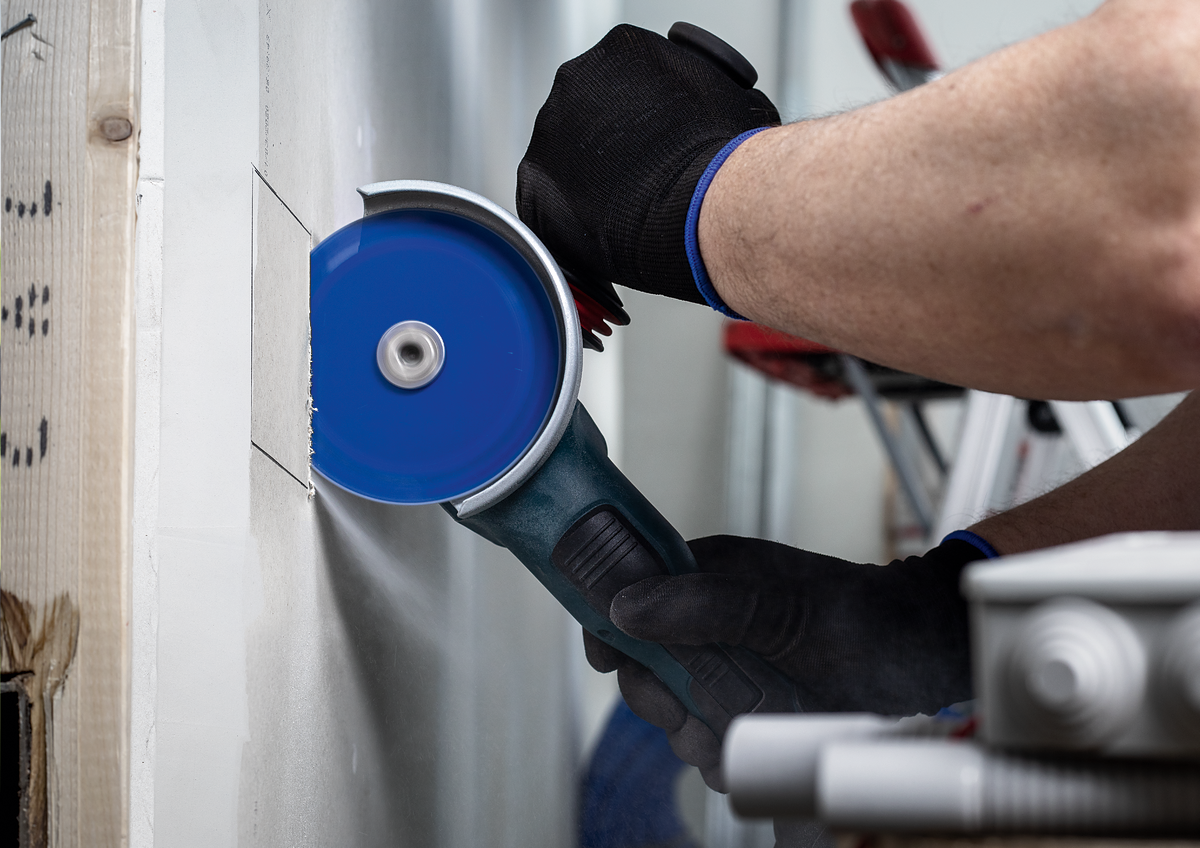Bosch Expert Trennscheibe Carbide Multi Wheel Ø 76x10 mm für Multimaterial wie Holz, Kunststoff oder Metall