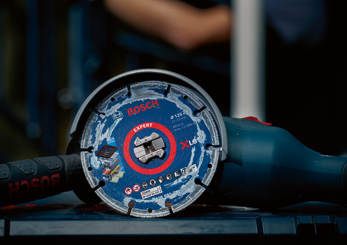 Bosch Expert X-LOCK Trennscheibe Diamond Metal Wheel Ø 125x22.23 mm für Stahl, Faserkunststoffe, Edelstahl
