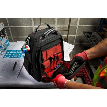 Milwaukee® Packout Rucksack mit 48 Fächer