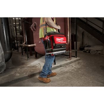 Milwaukee® Packout Kühltasche mit 20 l Volumen und Isolierung