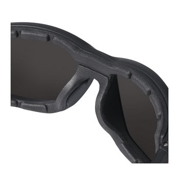 Milwaukee High Performance Schutzbrille mit polarisierte Gläser klar/getönt inkl. Softcase