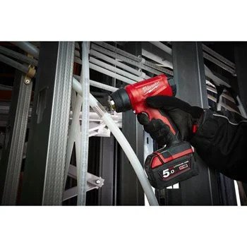 Milwaukee M18 BHG-0 Akku-Heißluftgebläse bis zu 470 °C ohne Akku/Lader im Karton