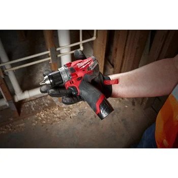 Milwaukee M12 FDD-602X FUEL Akku-Kompakt-Bohrschrauber 44 Nm mit 2x M12B6 Akku und Lader in HD-Box