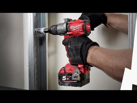 Milwaukee M18 ONEPD2-0X FUEL Akku-Schlagbohrschrauber 135 Nm ohne Akku/Lader in HD-Box