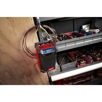 Milwaukee M12 RCDAB+-0 Netz-/Akku-Radio DAB+- und AM/FM-Tuner ohne Akku/Lader im Karton