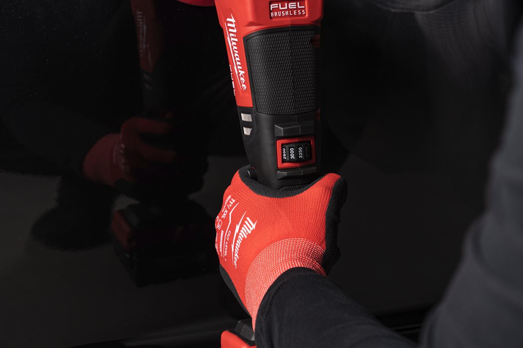 Milwaukee M18 FROP15-0X Akku-Exzenter-Polierer ohne Akku/Lader in HD-Box