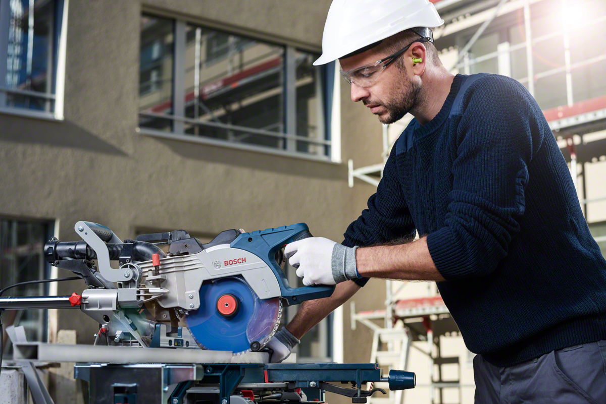 Bosch Expert for Aluminium Kreissägeblatt Ø 165x2.6/1.6x20 52 Zähne Alu (2608644095)