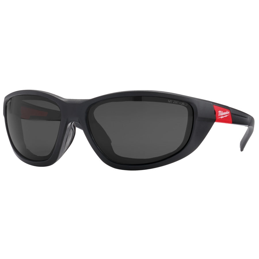 Milwaukee High Performance Schutzbrille mit getoenten polarisierte Glaeser 4932471886