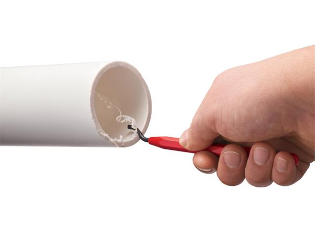 Milwaukee® Stift-Entgrater mit Clip zum Entgraten von Kupfer- und Kunststoffrohren